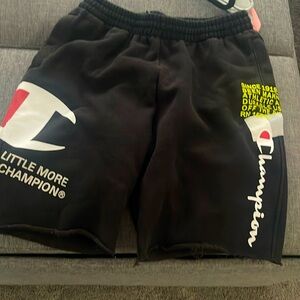 Men’s champion sweat shorts - like new size large